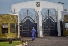 Awujale stool: Ruling House leaders fight removal, slam N1bn suit on family members